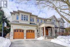 452 AVON CRESCENT | Oakville Ontario | Slide Image One