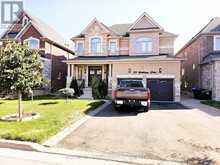 121 HUTCHINSON DRIVE | Alliston Ontario | Slide Image Three