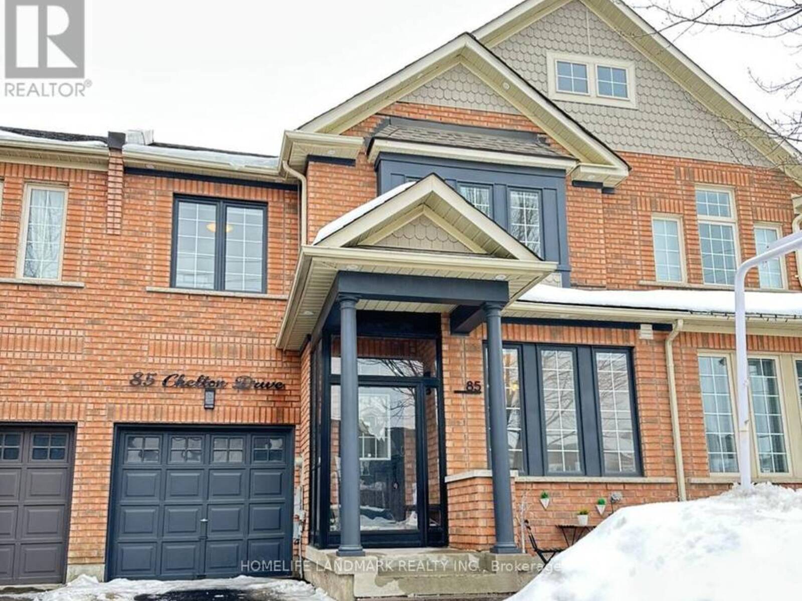 85 CHELTON DRIVE, Richmond Hill, Ontario L4E 4A8