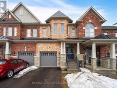 111 FINEGAN CIRCLE N Brampton Ontario, L7A 0B7