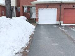 93 CEDAROCK DRIVE Ottawa Ontario, K2M 2H5