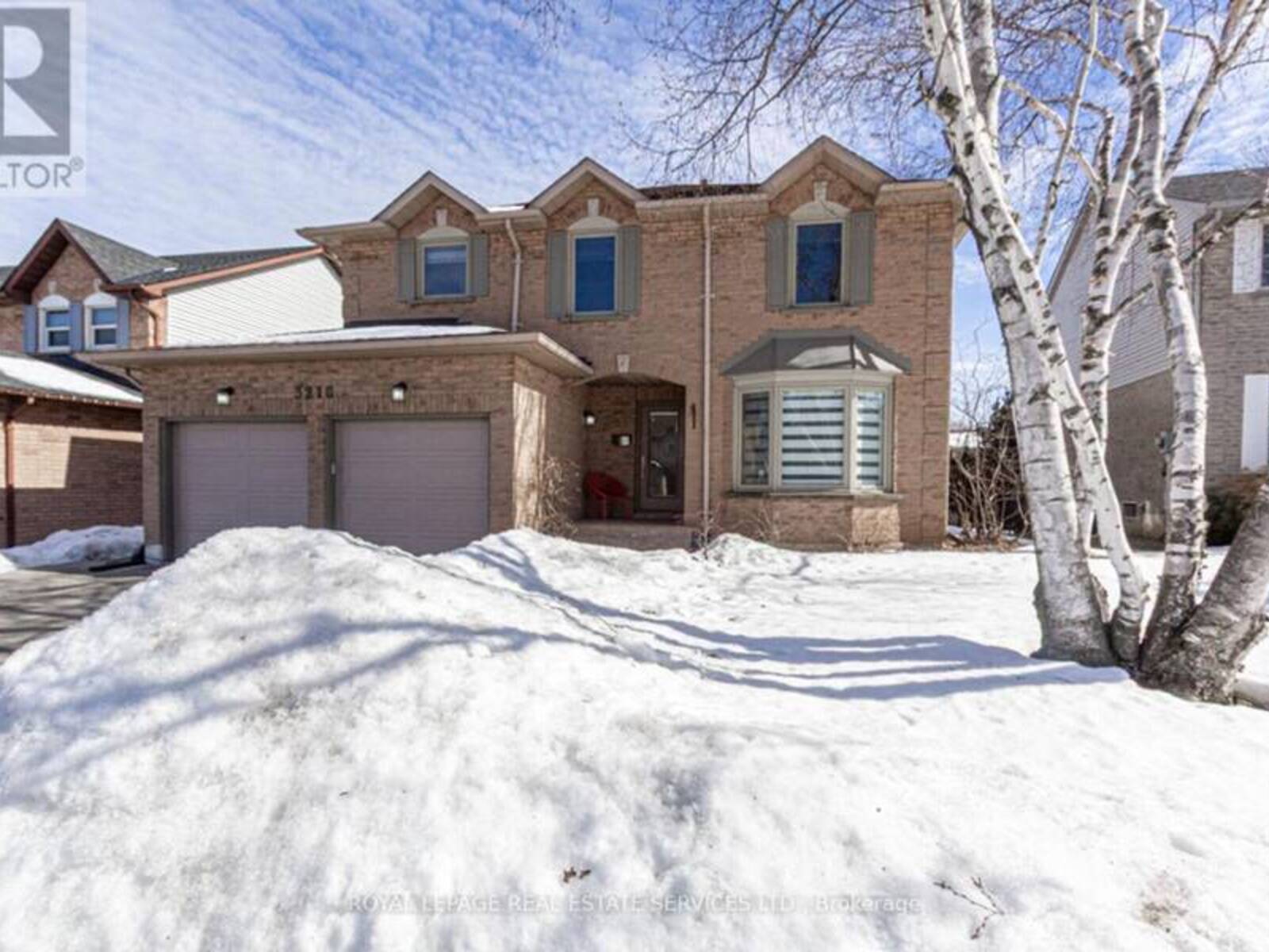 3216 PINEMEADOW DRIVE, Burlington, Ontario L7M 2N7