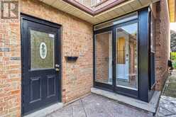 61 TROTHEN CIRCLE | Markham Ontario | Slide Image Six