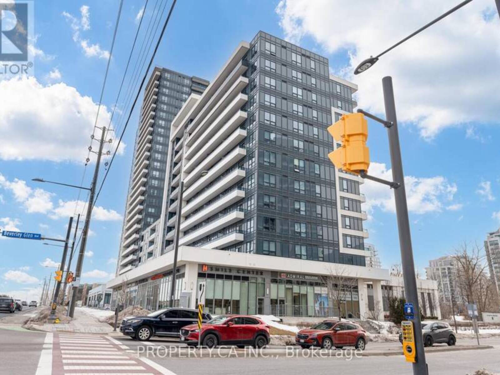 229 - 7900 BATHURST STREET, Vaughan, Ontario L4J 0J9