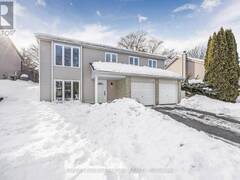 24 PLANK ROAD East Gwillimbury Ontario, L9N 1B4