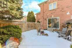 7 PRESSED BRICK DRIVE | Brampton Ontario | Slide Image Forty