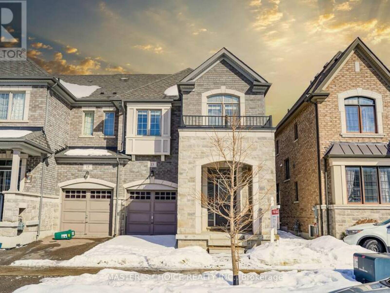 13 COLLIER CRESCENT, Markham, Ontario L6E 0T2