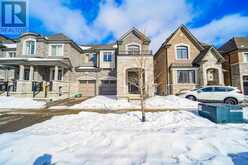 13 COLLIER CRESCENT | Markham Ontario | Slide Image Four