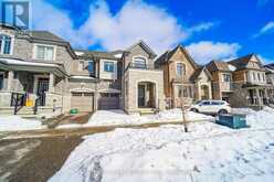 13 COLLIER CRESCENT | Markham Ontario | Slide Image Five