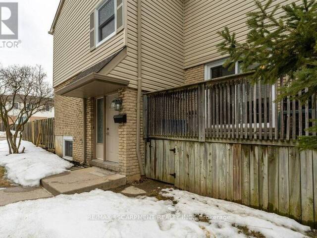 49 - 1300 UPPER OTTAWA STREET Hamilton Ontario, L8W 1M8 - 3 Bedrooms Condo For Sale