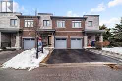 62 LONGSHORE WAY | Whitby Ontario | Slide Image Two