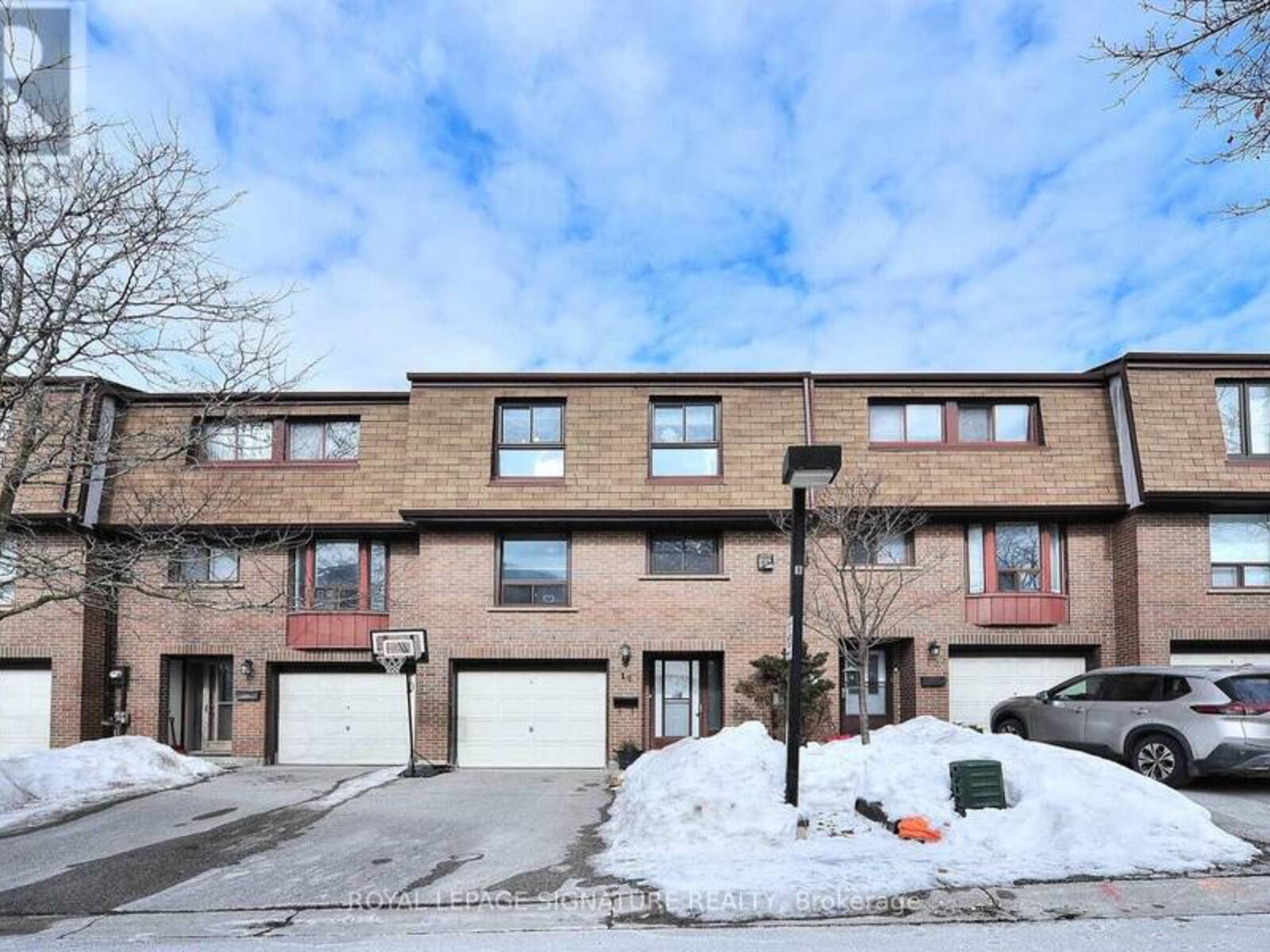 12 - 11 PLAISANCE ROAD, Richmond Hill, Ontario L4C 5H1