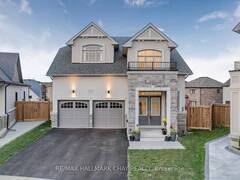 8 PIETROWSKI DRIVE Georgina Ontario, L4P 0J7