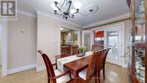 75 BREWSTER CRESCENT | Toronto Ontario | Slide Image Nine