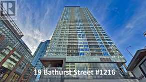 1216 - 19 BATHURST STREET | Toronto Ontario | Slide Image Two