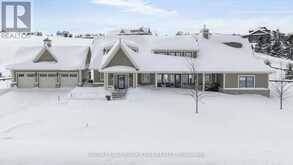 12 THOROUGHBRED DRIVE | Coldwater Ontario | Slide Image One