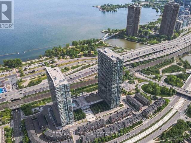 2004 - 105 THE QUEENSWAY AVENUE Toronto Ontario, M6S 5B5 - 2 Bedrooms Condo For Sale