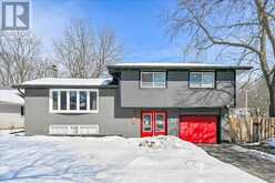 40 TERRYSTONE WALK | Waterloo Ontario | Slide Image Two