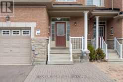 90 COLLIN COURT | Richmond Hill Ontario | Slide Image Two