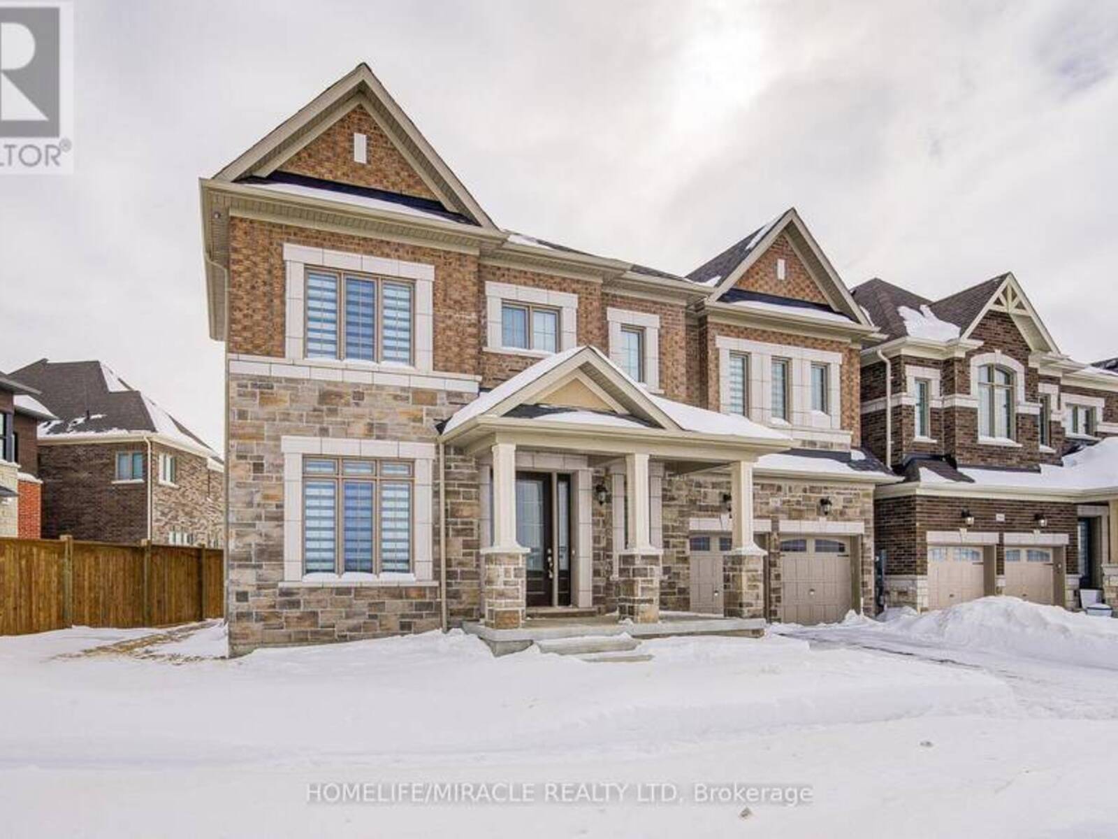 558 BAKER HILL BOULEVARD, Whitchurch-Stouffville, Ontario L4A 5G3