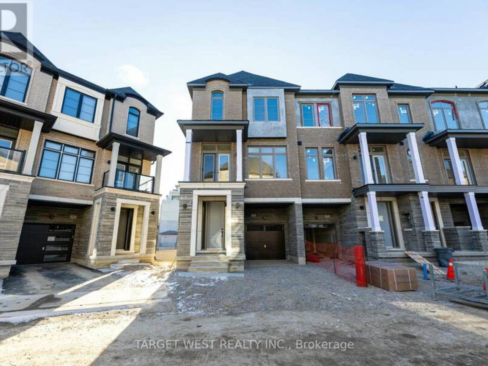 23 ARCHAMAULT WAY, Vaughan, Ontario L4H 5G4