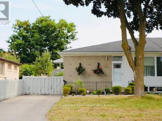 254 DEMAINE CRESCENT Richmond Hill Ontario, L4C 2W5 - 3 Bedrooms Home For Sale