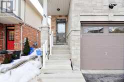 44 BROWVIEW DRIVE | Hamilton Ontario | Slide Image Three