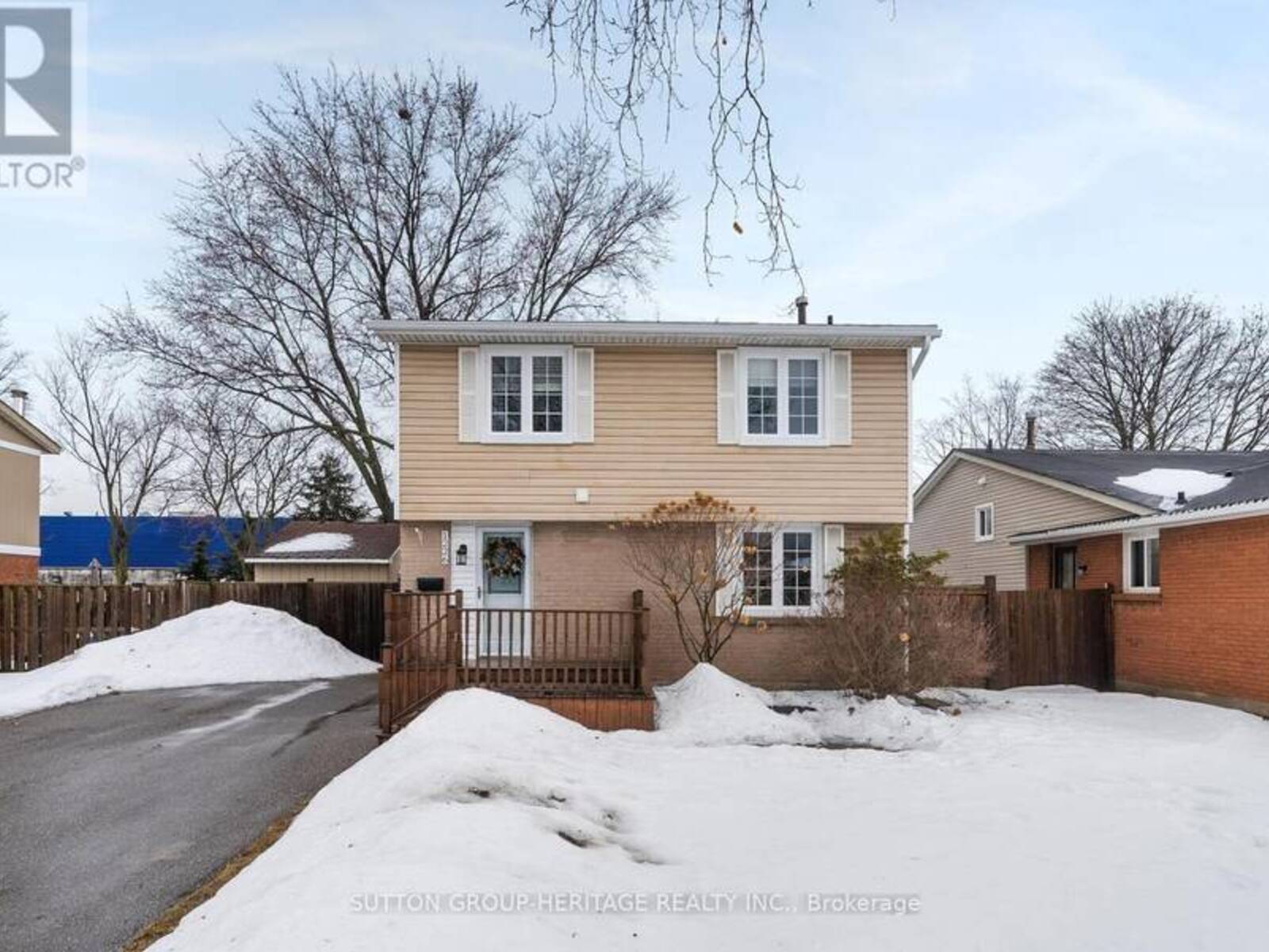 1226 TROWBRIDGE DRIVE, Oshawa, Ontario L1G 7H2