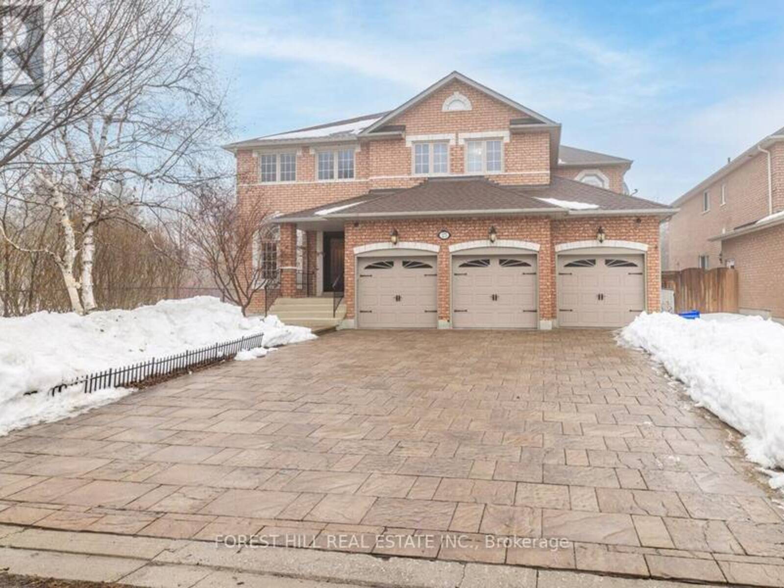 23 MARINUCCI COURT, Richmond Hill, Ontario L4C 0M3