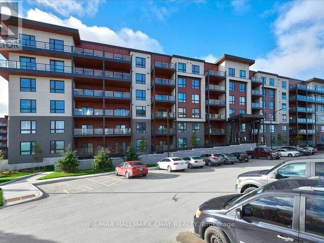 611 - 306 ESSA ROAD N Barrie Ontario, L9J 0H5 - 3 Bedrooms Condo For Sale