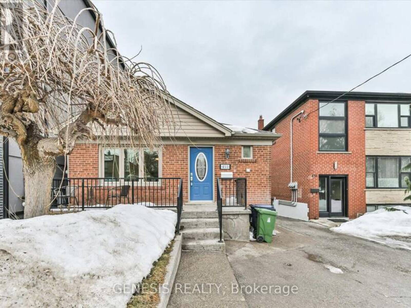 455 CALEDONIA ROAD, Toronto, Ontario M6E 4T9