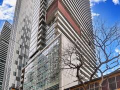 701 - 375 KING STREET W Toronto Ontario, M5V 1K5