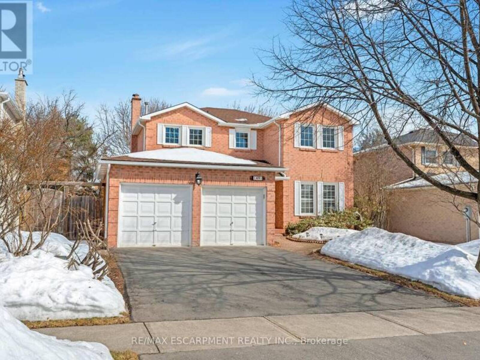 1491 PRINCETON CRESCENT, Oakville, Ontario L6H 4H3