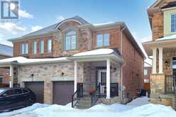 4 FREDERICK TAYLOR WAY | East Gwillimbury Ontario | Slide Image Two