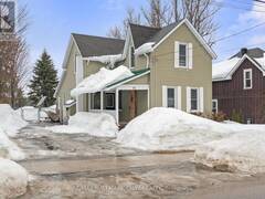 10 ALBERT STREET E Springwater Ontario, L0L 1V0