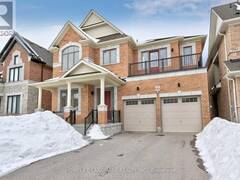 69 FRANK KELLY DRIVE East Gwillimbury Ontario, L9N 0V2