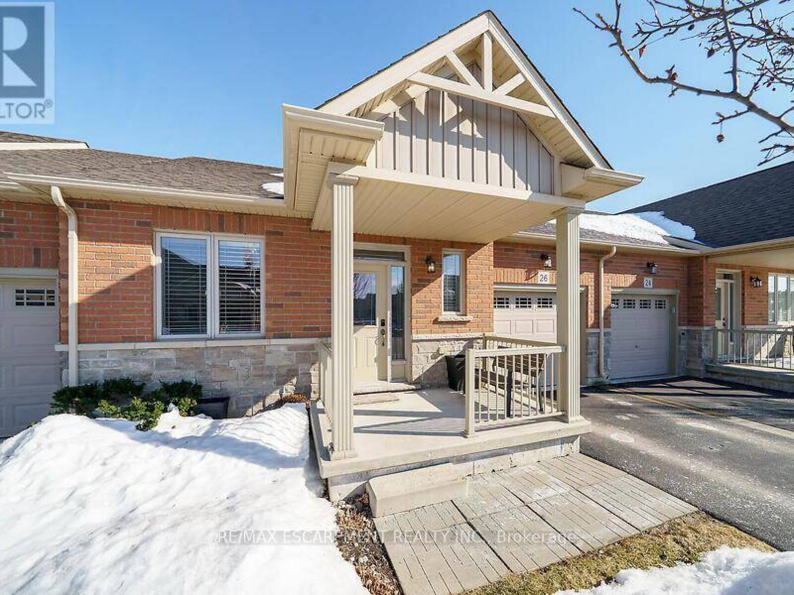 26 ECKER LANE, Binbrook, Ontario L0R 1C0