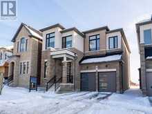 9 BACKHOUSE DRIVE | Richmond Hill Ontario | Slide Image Three