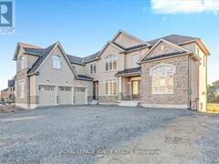 40 GOLDEN MEADOWS DRIVE Barrie Ontario, L4N 7G5