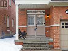 12 WHITE SPRUCE CRESCENT | Vaughan Ontario | Slide Image Two