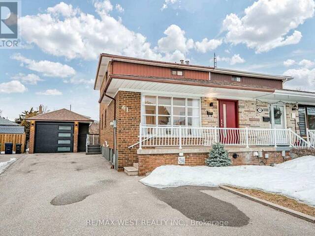 61 RIVERTON DRIVE Toronto Ontario, M9L 2N8 - 6 Bedrooms Home For Sale