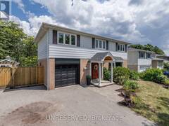 31 METCALFE COURT Halton Hills Ontario, L7G 4N7