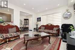 7 CALLANDAR ROAD | Brampton Ontario | Slide Image Eight