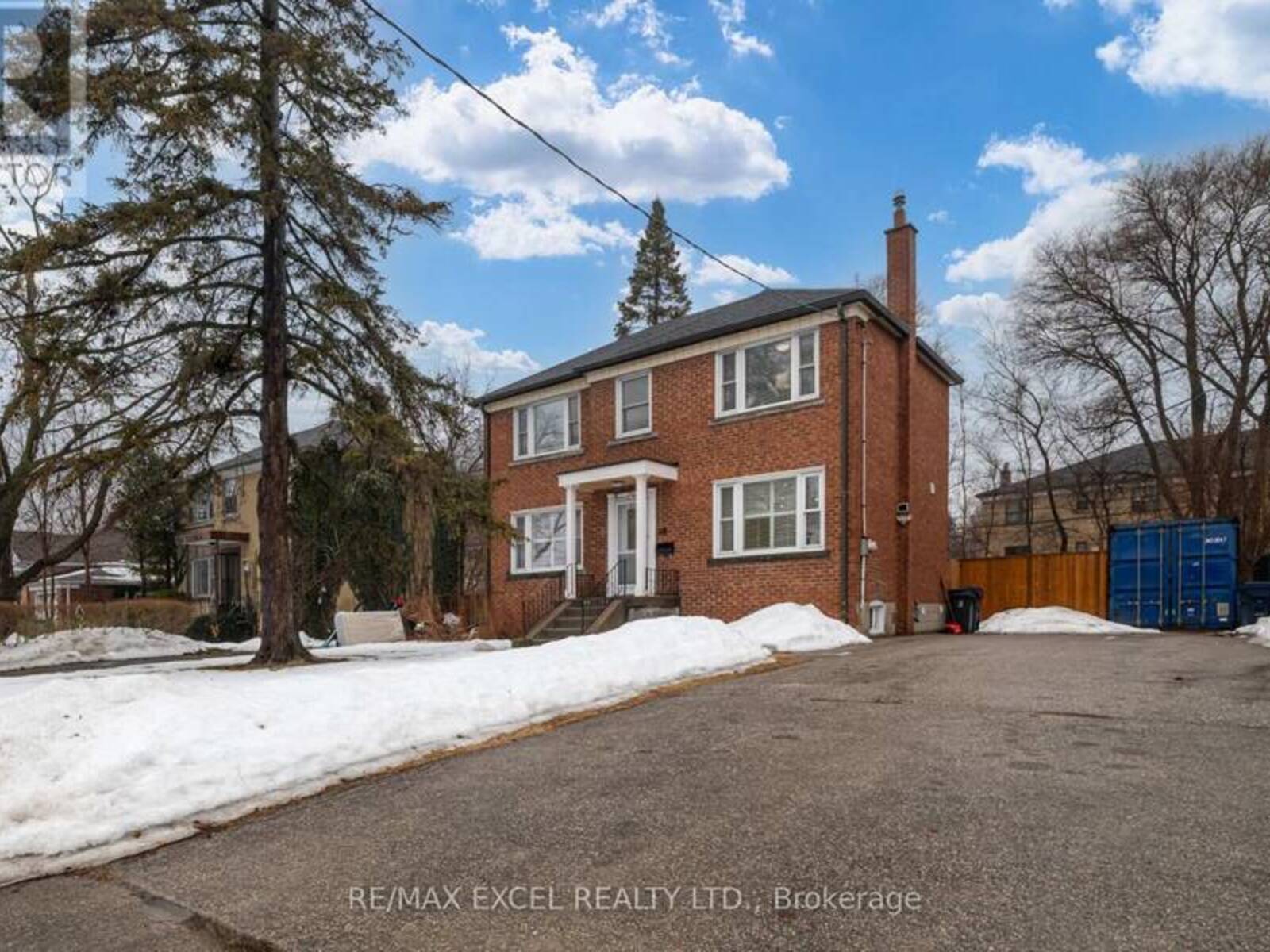 68 CADILLAC AVENUE, Toronto, Ontario M3H 1S5