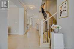 15 YORK DOWNS BOULEVARD | Markham Ontario | Slide Image Nine