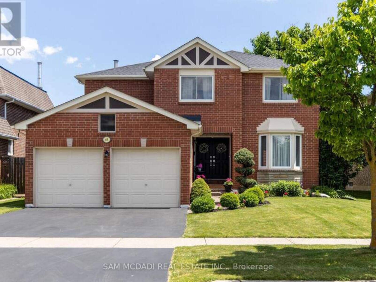 69 PARKSIDE DRIVE, Brampton, Ontario L6Y 3A1