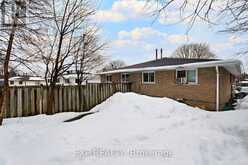 22A BERNICK DRIVE | Barrie Ontario | Slide Image Seventeen