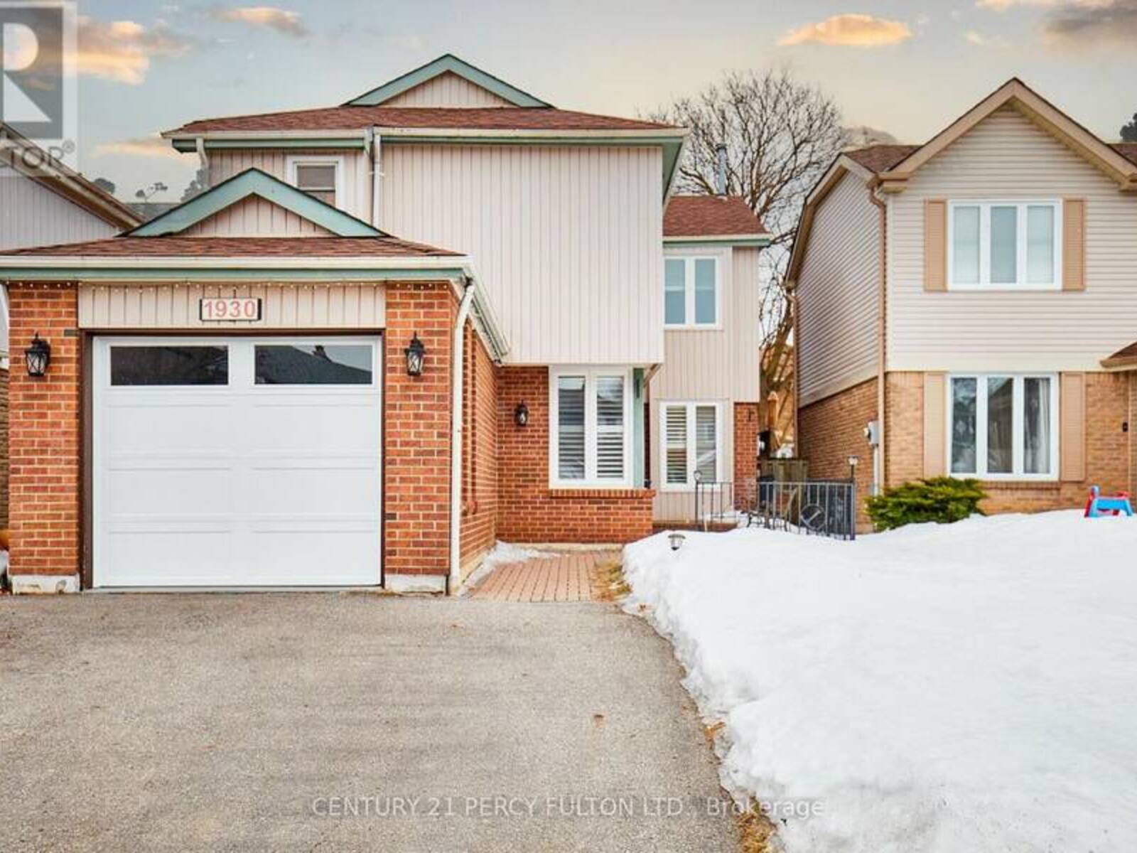 1930 PARKSIDE DRIVE, Pickering, Ontario L1V 3N5