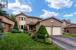 88 TIMPSON DRIVE | Aurora Ontario | Slide Image One