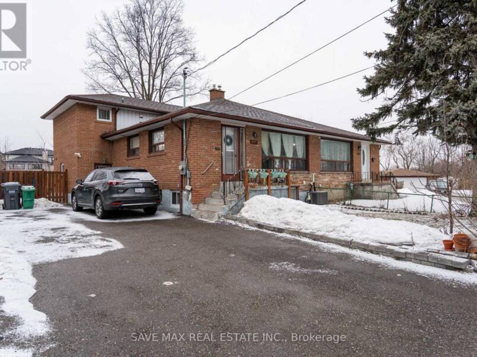 437 REVUS AVENUE, Mississauga, Ontario L5G 1S2